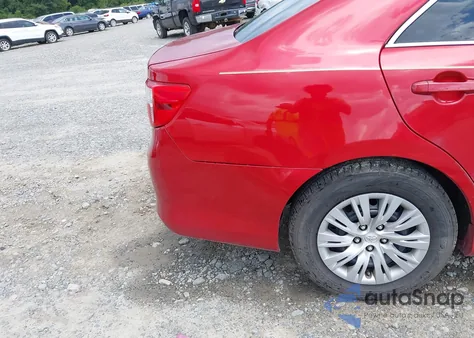 2014 Toyota Camry Hybrid Le из США, поврежденный, VIN 4T1BD1FK0EU109467